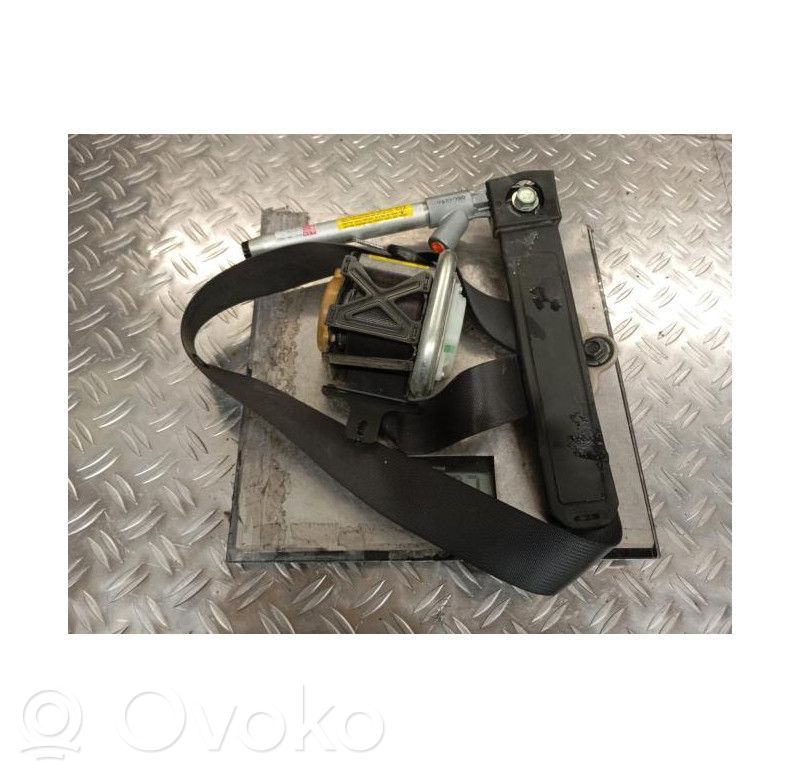 Nissan Note (E11) Sicherheitsgurt vorne 