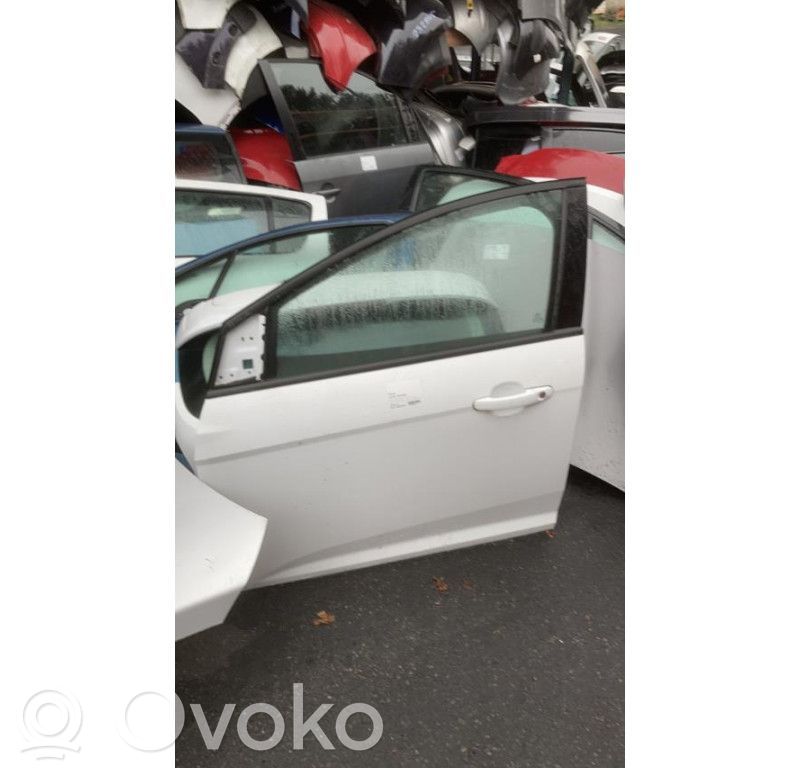 Etuovi   2147846