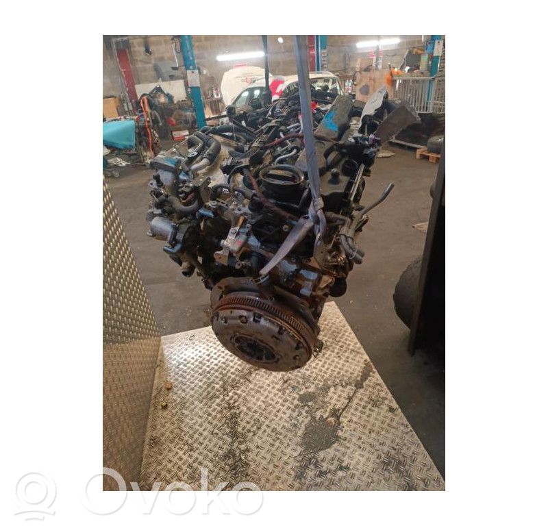 Engine   04L100093C