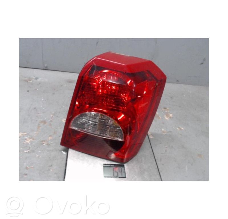 Dodge Caliber Luz trasera/de freno 