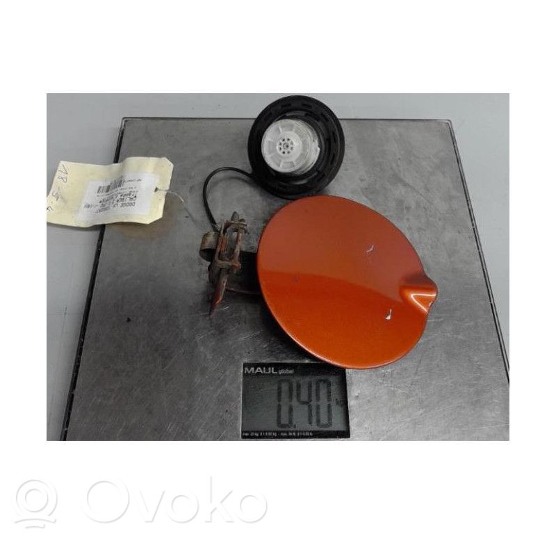 Polttoainesäiliön korkki   5074082AA