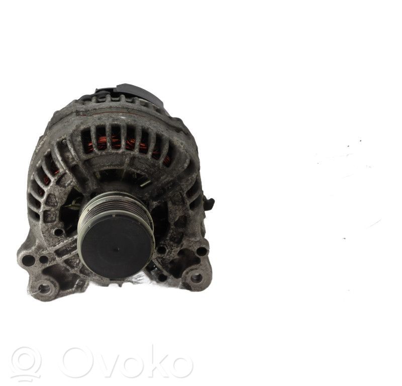 Alternador   06F903023F