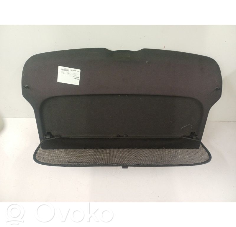 Audi A3 S3 8P Hattuhylly 