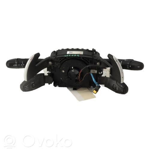Peugeot 207 Interruptor/palanca de limpiador de luz de giro