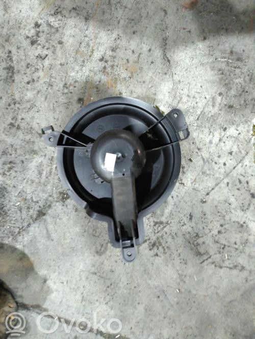 Peugeot Partner Heater fan/blower 