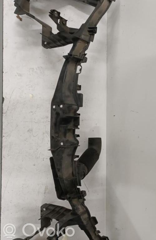 Mercedes-Benz B W245 Support de radiateur sur cadre face avant
