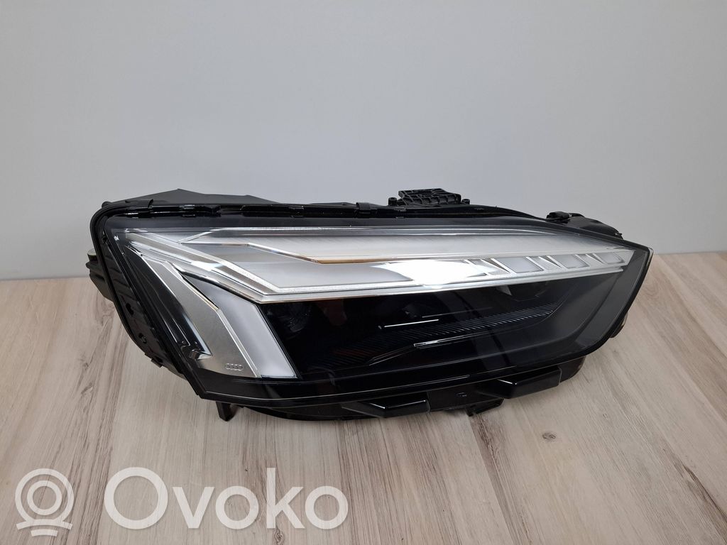 Audi A5 Headlight/headlamp 