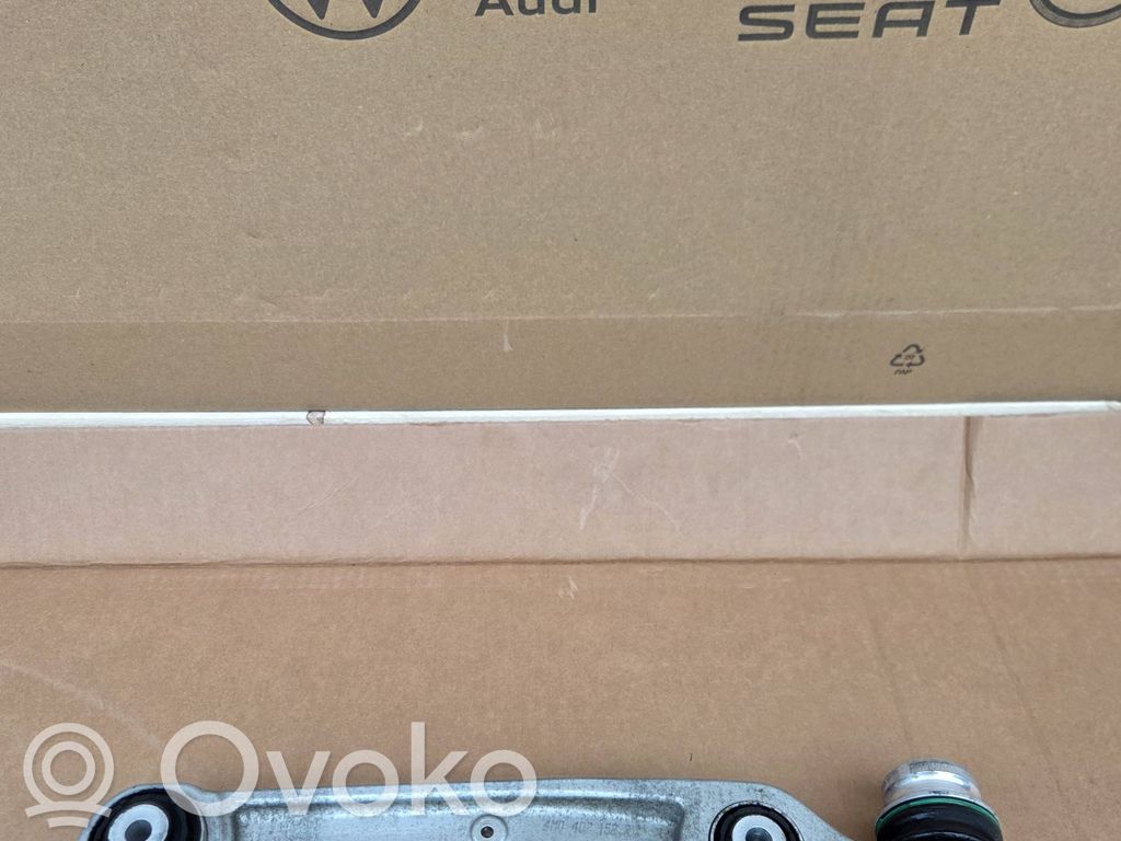 Svira   4M0407156E,4M0407152R