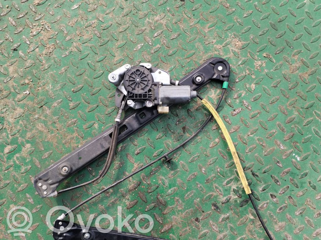 BMW 3 E90 E91 Front door window regulator with motor 