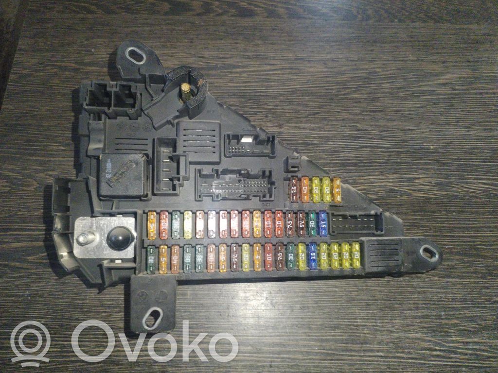 Fuse module   6906619
