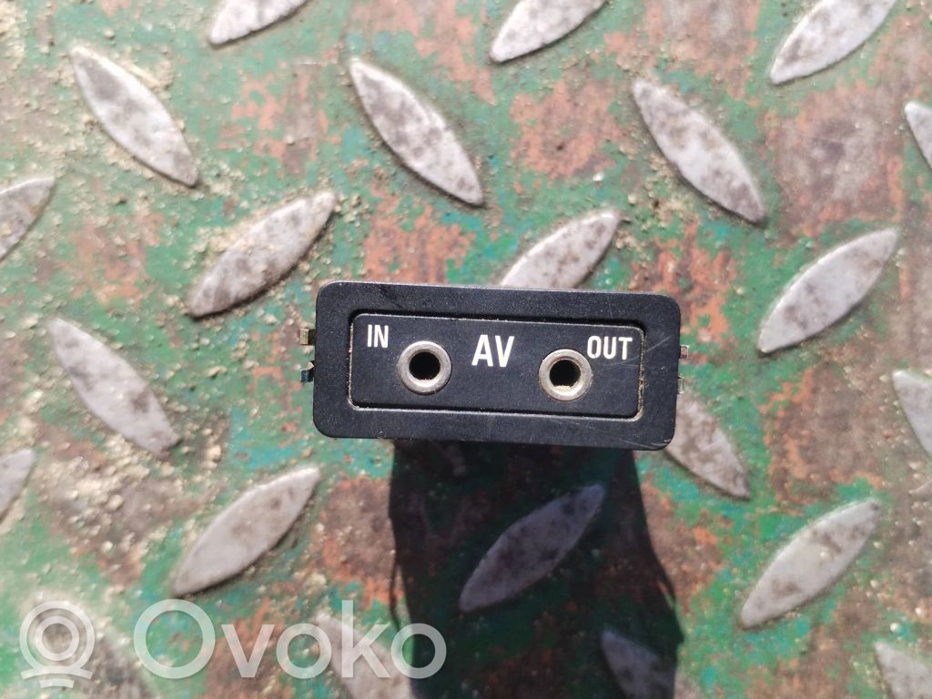 AUX in-socket connector   488771