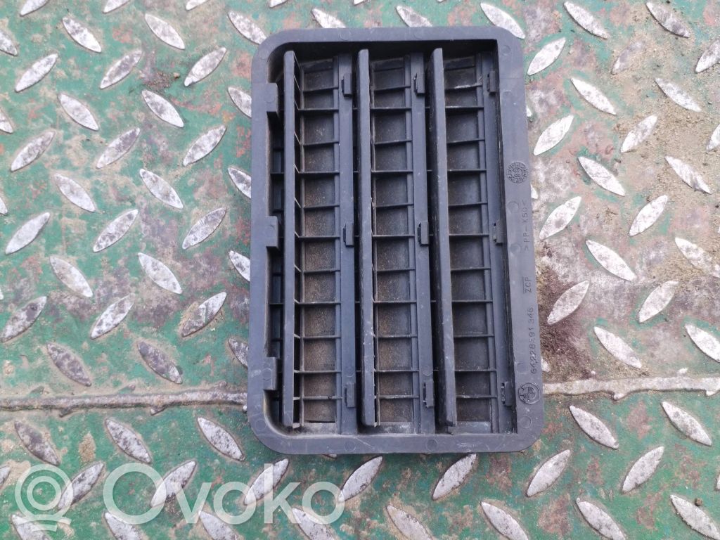 BMW 5 E39 Ventilācijas režģis 