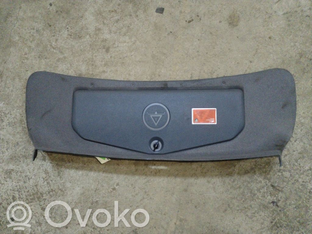 Tailgate trim   8186808