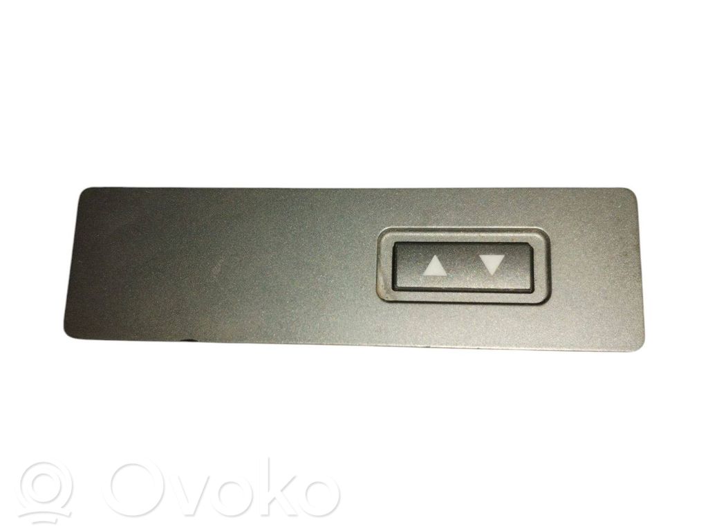 Perilla de ajuste del asiento   6918418