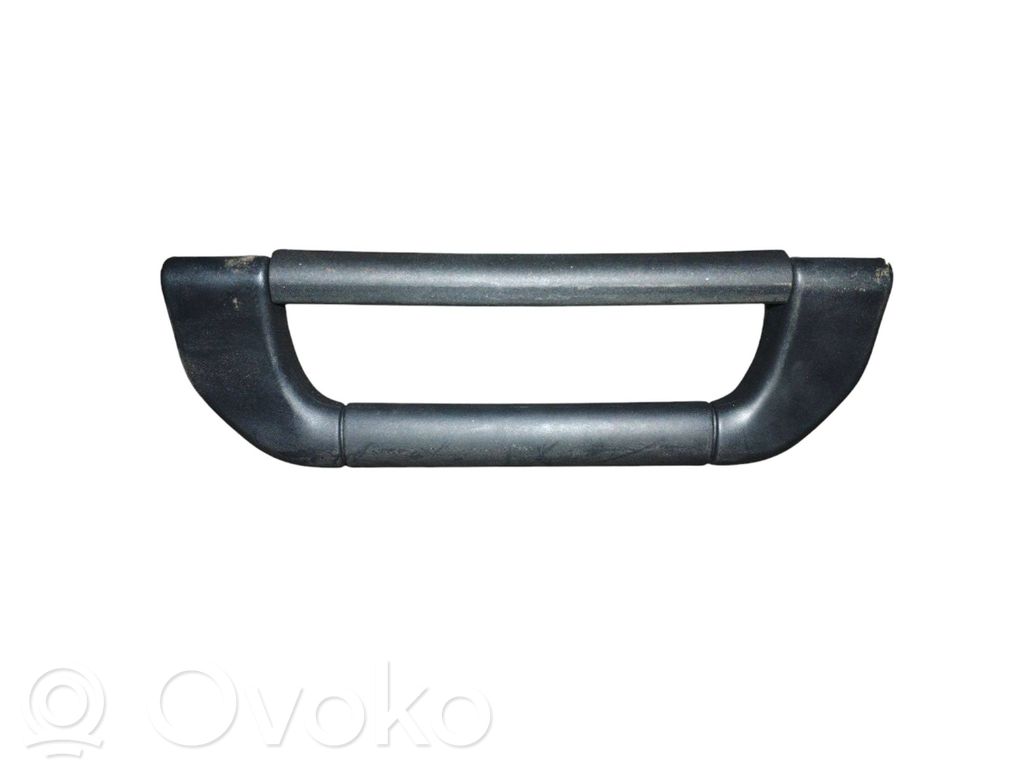 Asidero interior delantero   8257226