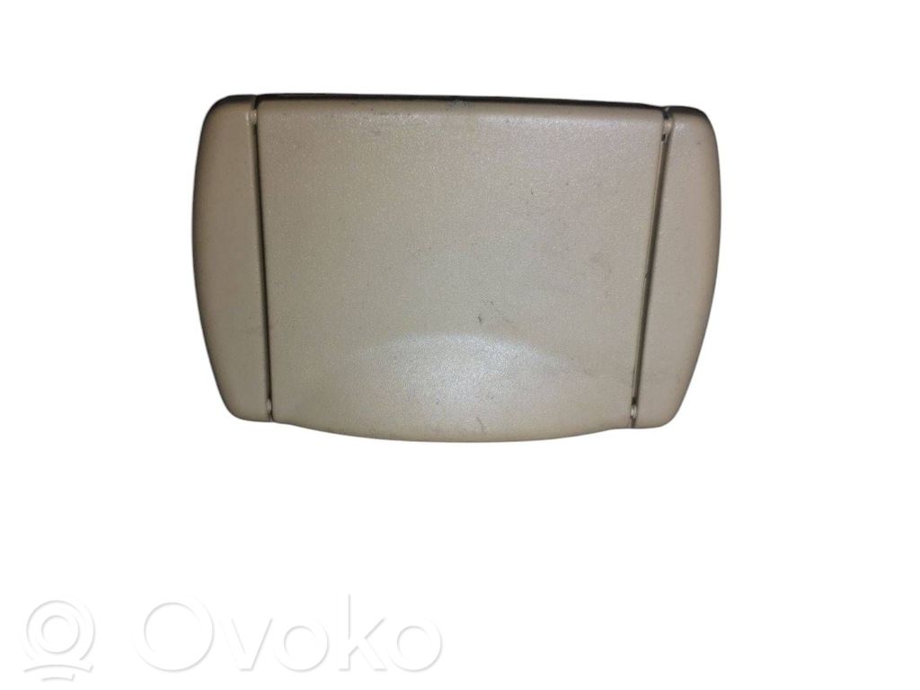 Tavaratilan verkon kiinnitys   7116677