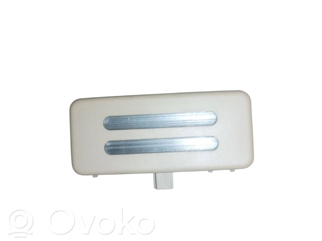 Front seat light   6962014