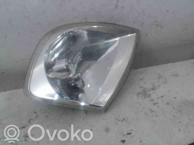 Volkswagen Polo Front indicator light 