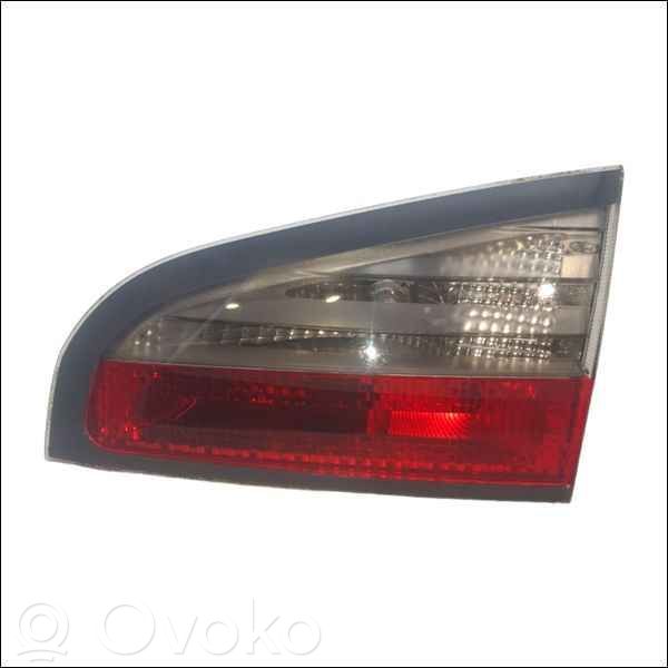 Rear/tail lights   1460784,1460784,20240749,6952804,VDMS10
