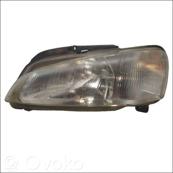 Peugeot 106 Lampa przednia 