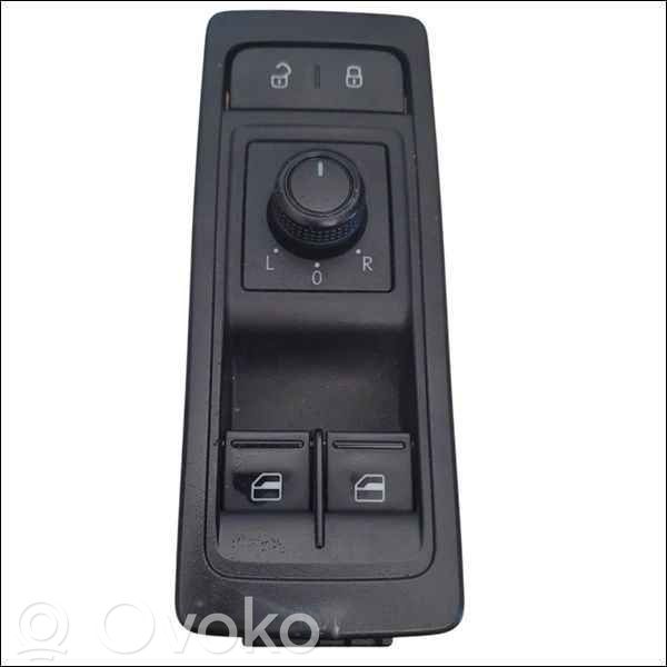 Volkswagen Multivan T6 Electric window control switch 