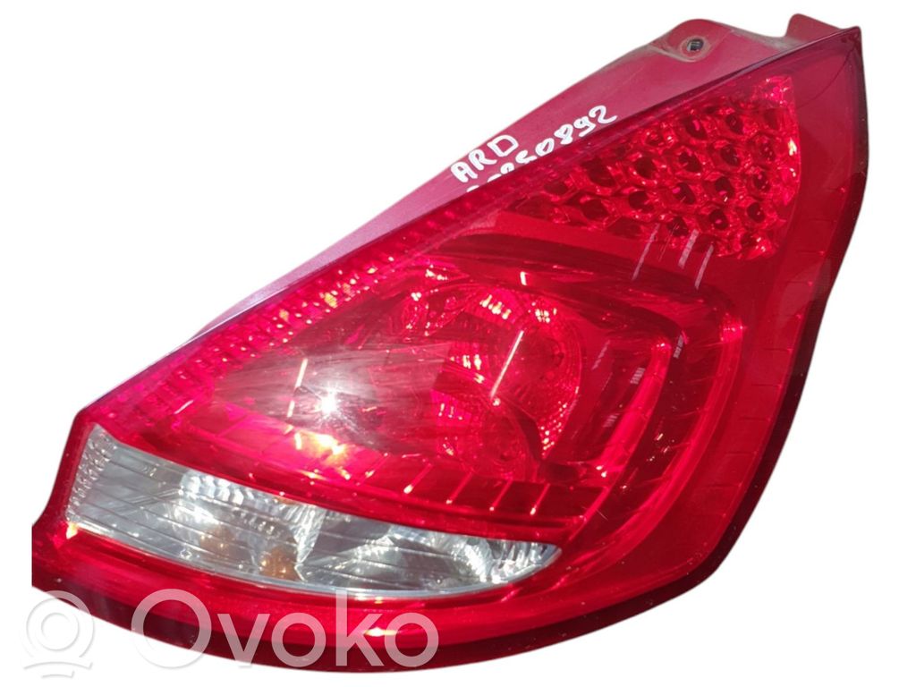 Ford Fiesta Lampa tylna 