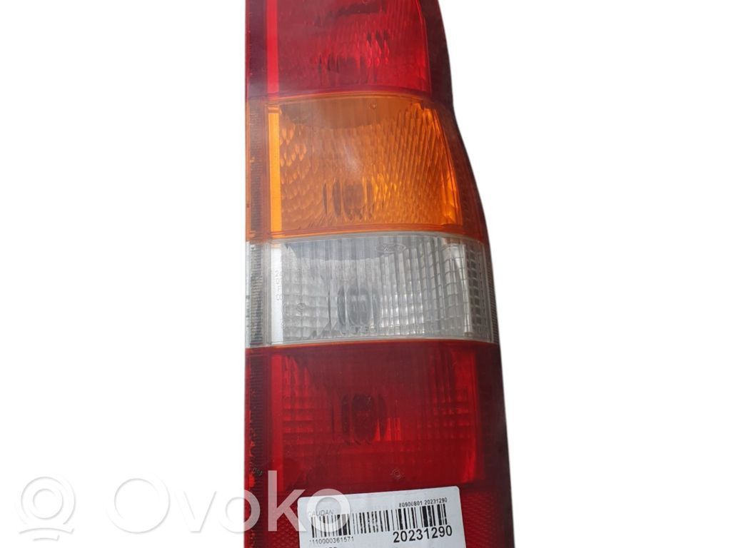 Ford Transit Galinis žibintas kėbule 