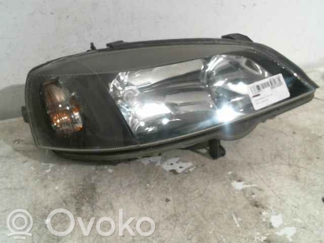 Opel Astra F Far 