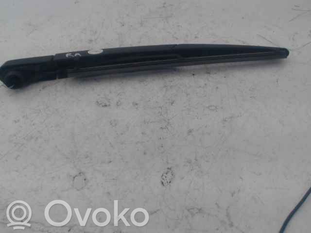 Renault Captur Rear wiper blade arm 