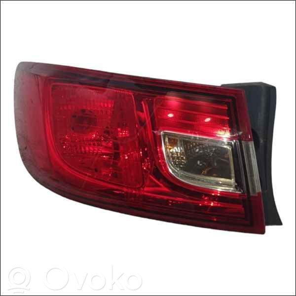 Renault Clio IV Lampa tylna 