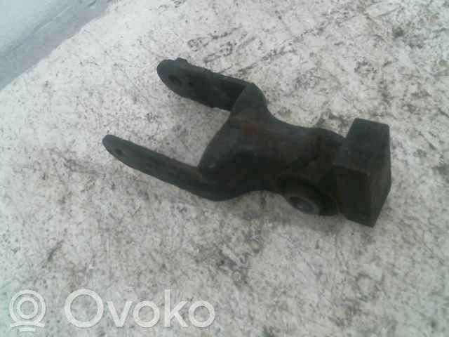 Engine mount bracket   4A000780,20231328,7542626,VDMS10