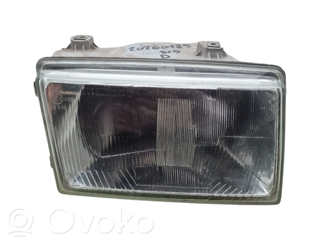 Renault Trafic I Headlight/headlamp 