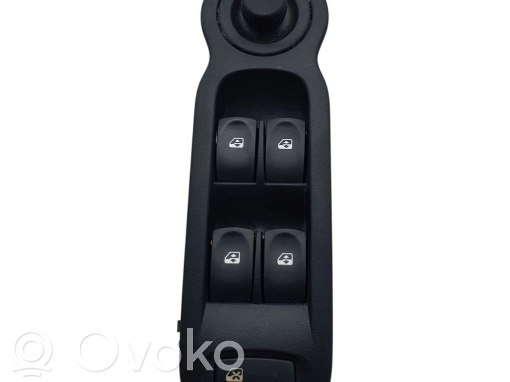 Przyciski szyb   8200214939,8200214939,20252494,27959549,VDMS10