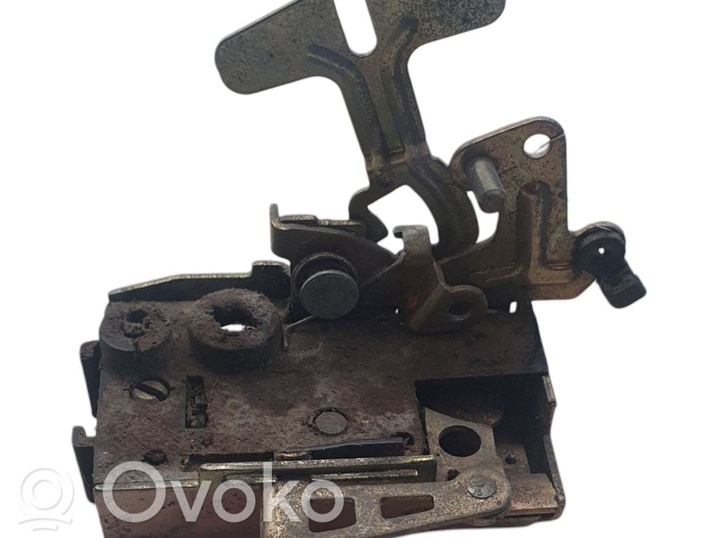 Zamek drzwi tylnych   913761,913761,20260389,31403463,VDMS10