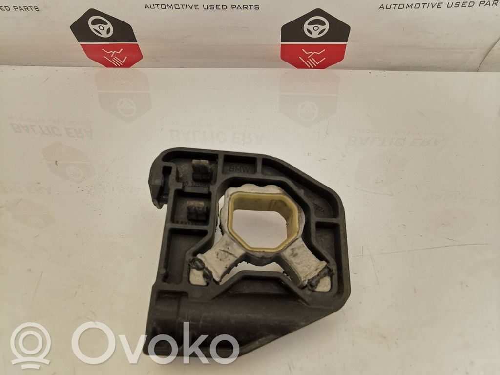 BMW 4 F36 Gran coupe Radiator mount bracket 