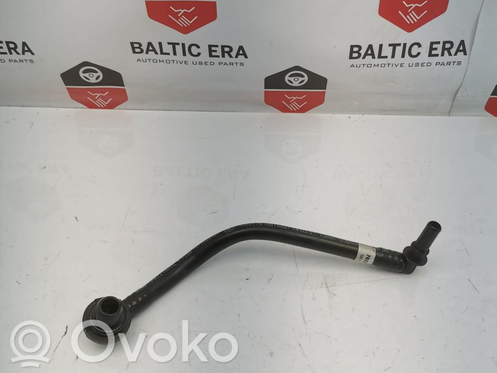 BMW 3 F30 F35 F31 Wąż / Rurka odpowietrznika 