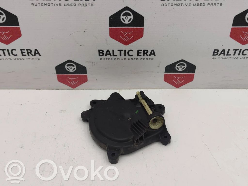BMW 5 F10 F11 Cache-poussière de phare avant 