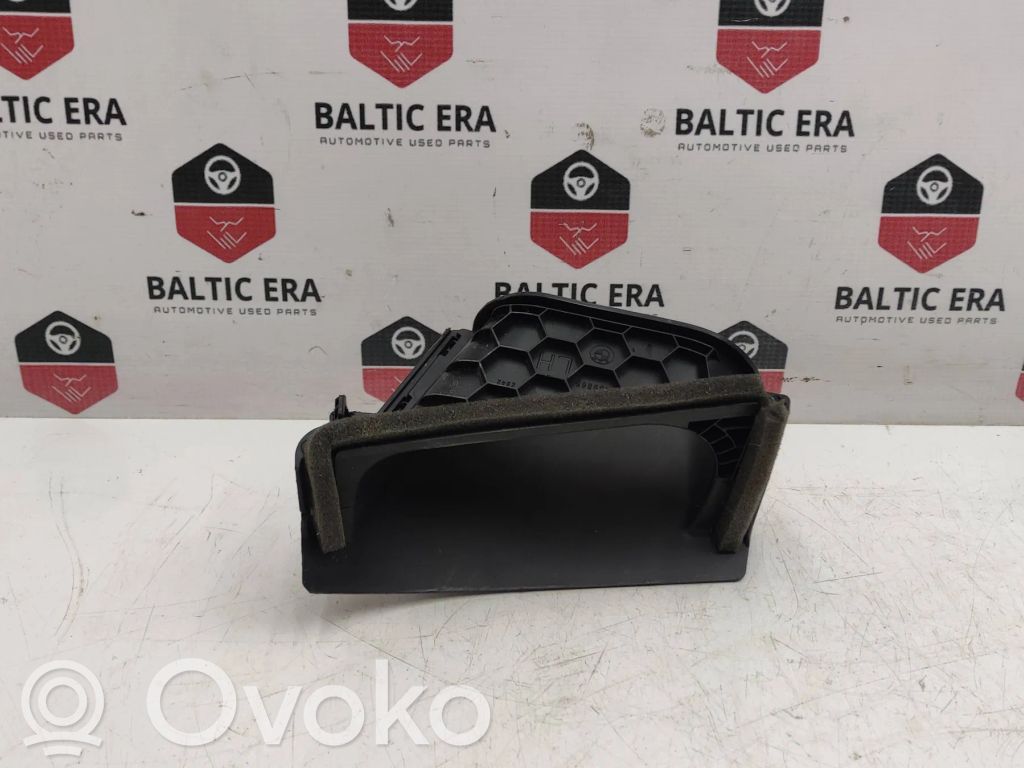 BMW i4 Other trunk/boot trim element 