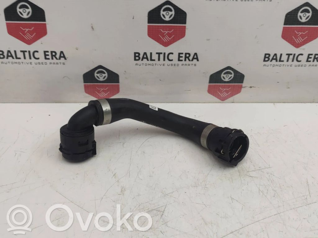 BMW i4 Engine coolant pipe/hose 