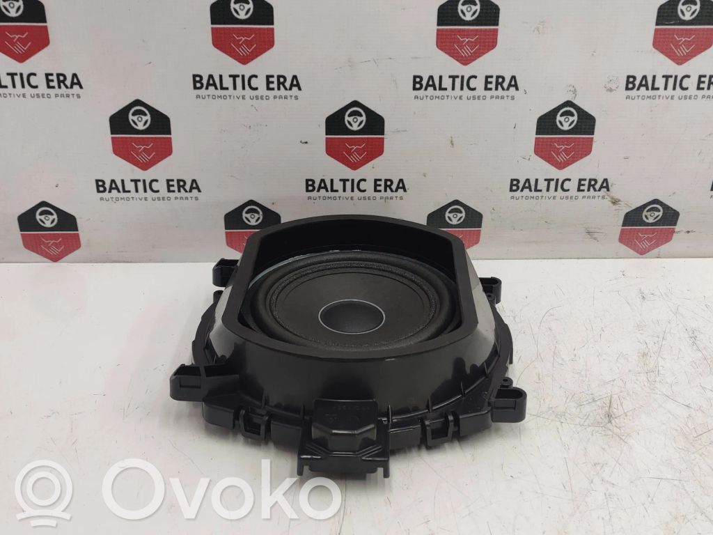 BMW X5 F15 Subwoofer 