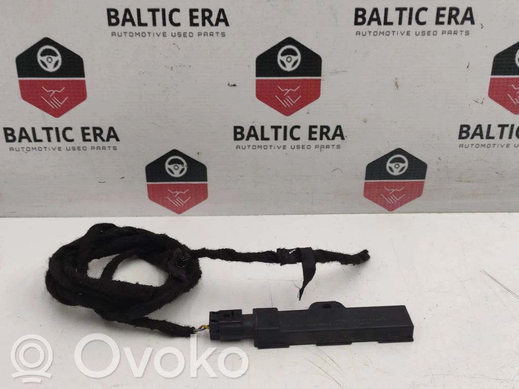 BMW 4 F36 Gran coupe Interior comfort aerial antenna 