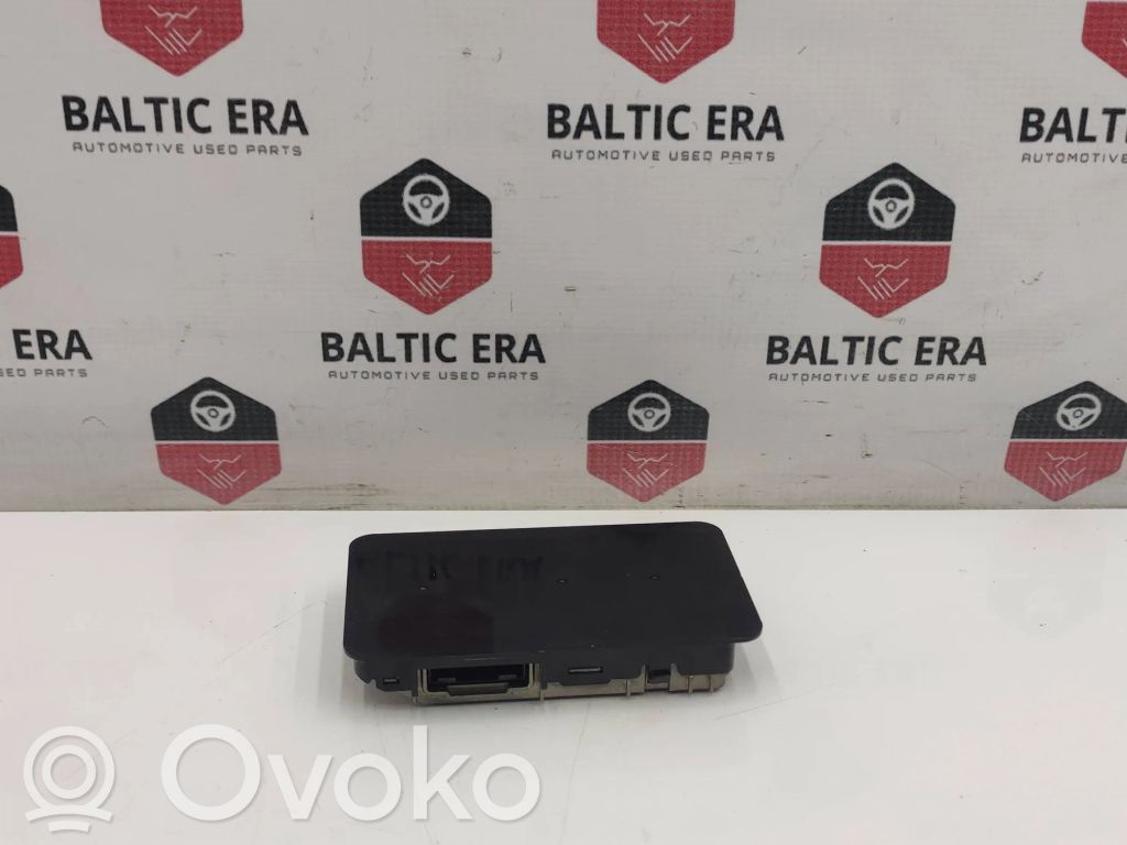 KIA Stinger Wireless charging module 