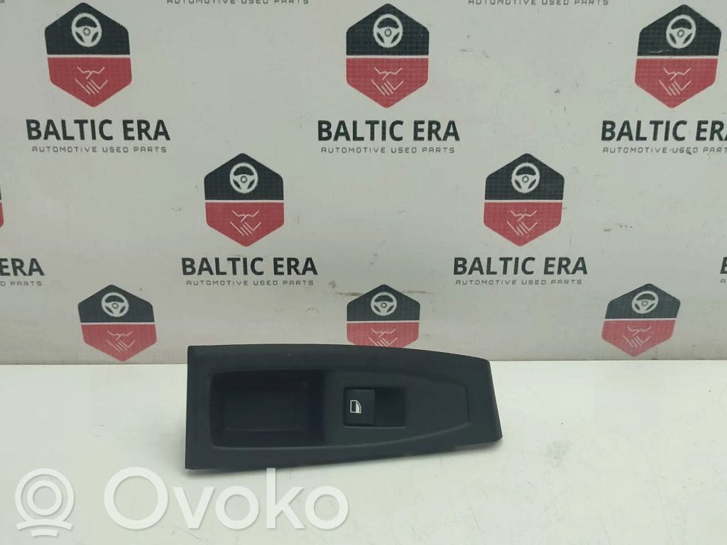 Electric window control switch   9208107,7333902