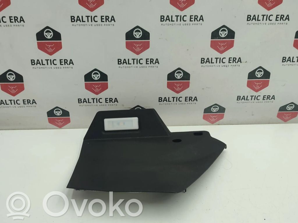 BMW 2 F45 Kita salono detalė 