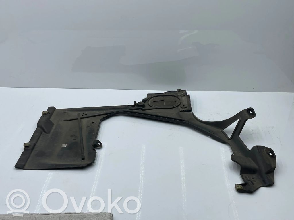 BMW 2 F46 Degalų bako dugno apsauga 