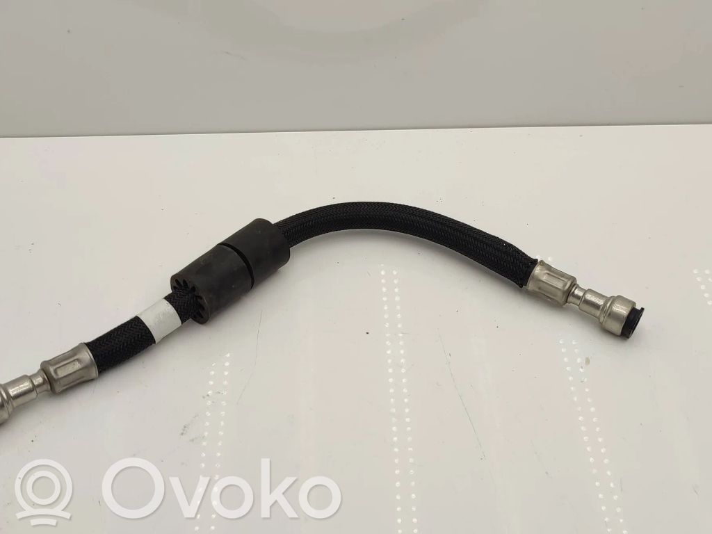 BMW 2 F44 Kraftstoffleitung 