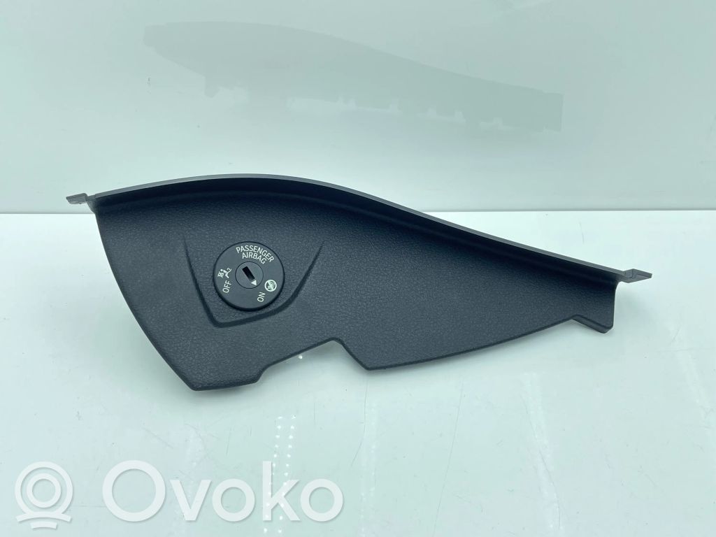BMW 2 F45 Boczny element deski rozdzielczej 