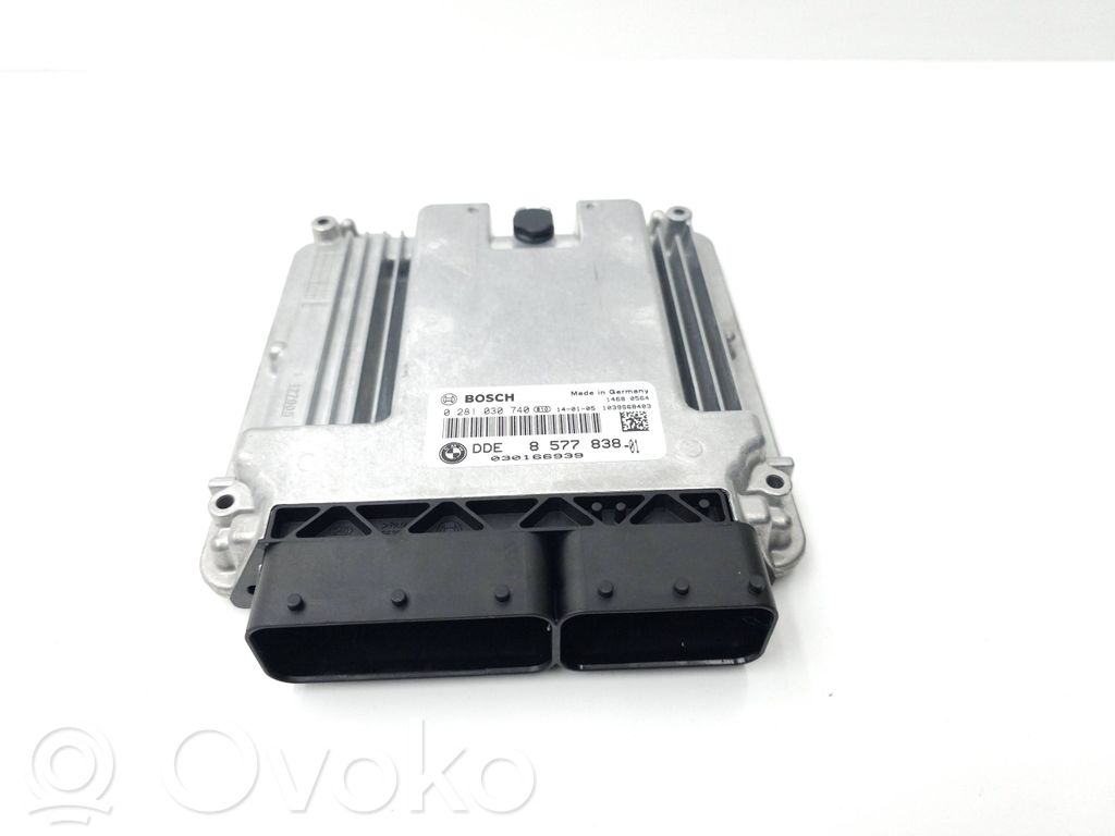 BMW X5 F15 Engine control unit/module 