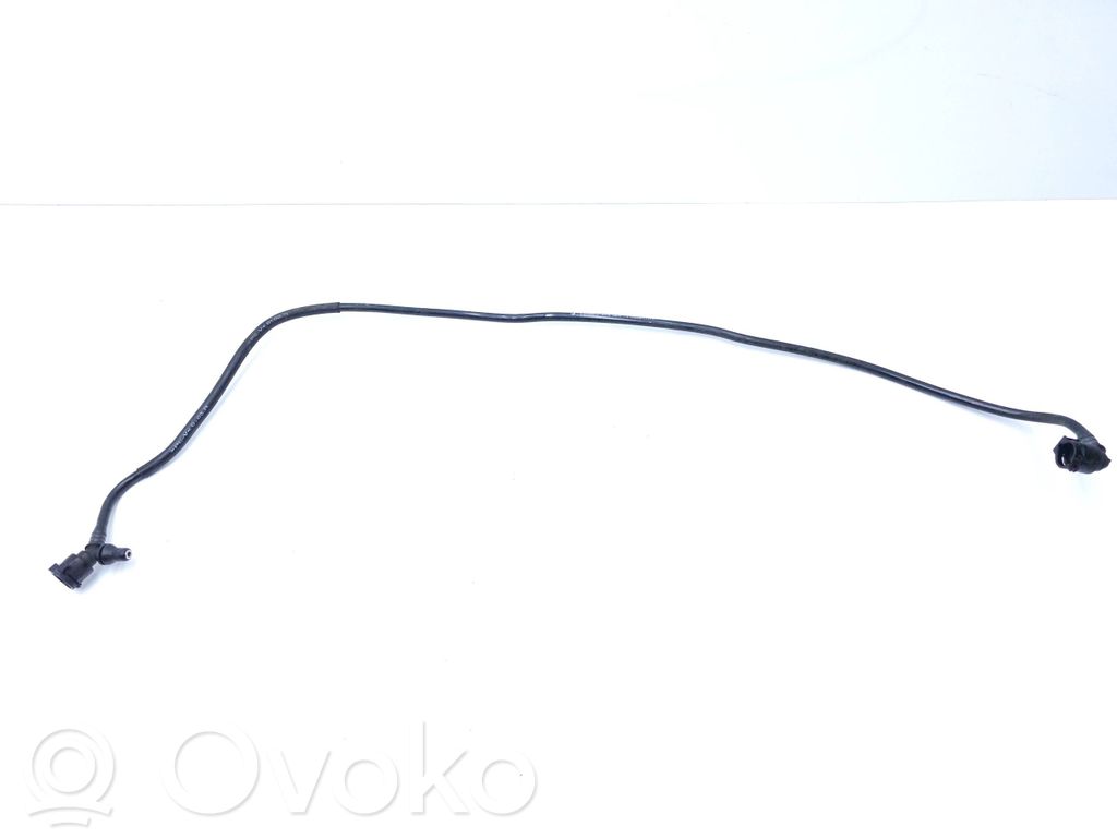 BMW 2 F22 F23 Conductă/furtun lichid de răcire motor 