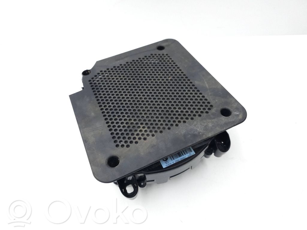 BMW X3 F25 Subwoofer 